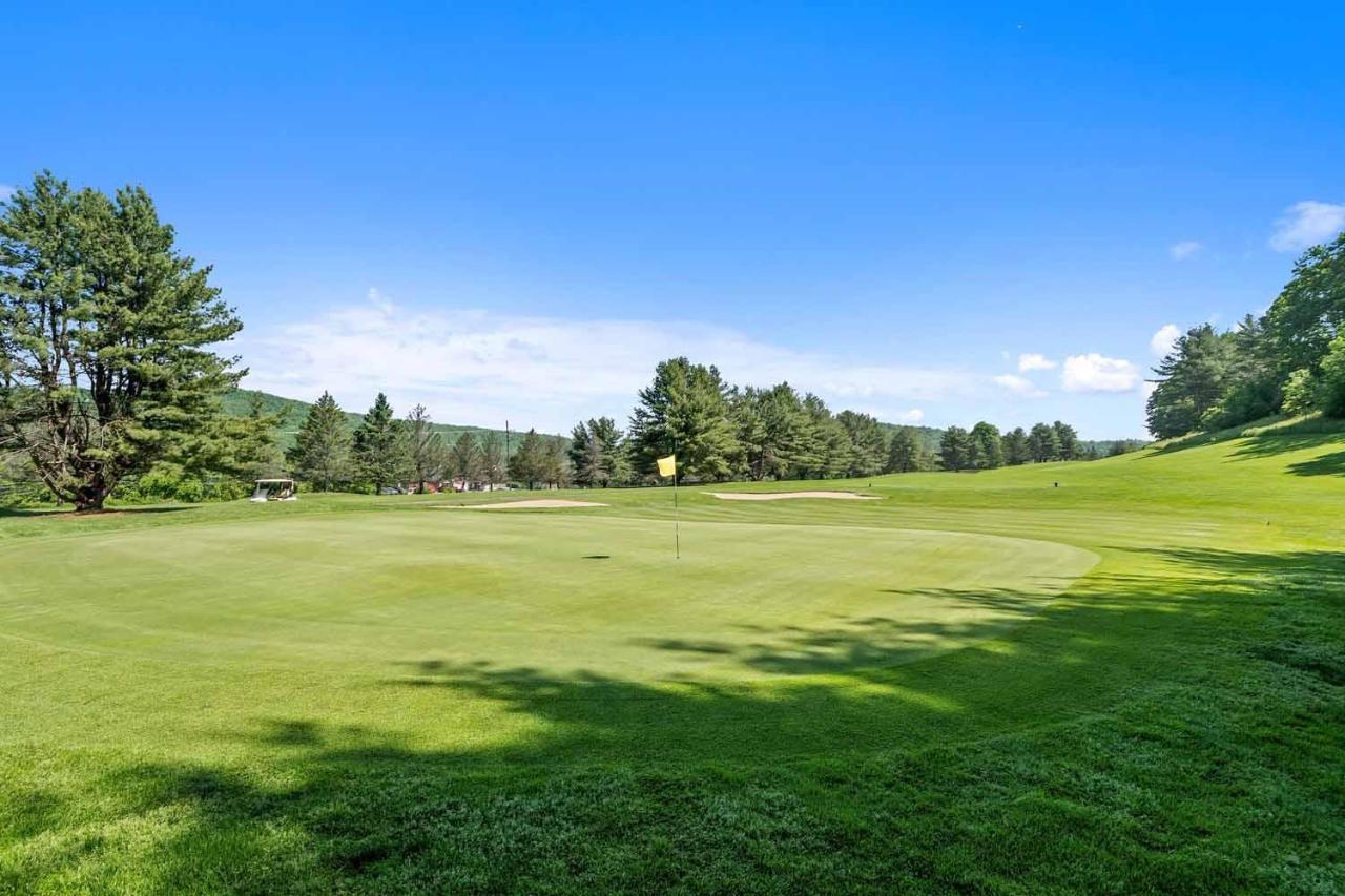 Shadowbrook Resort Tunkhannock ภายนอก รูปภาพ
